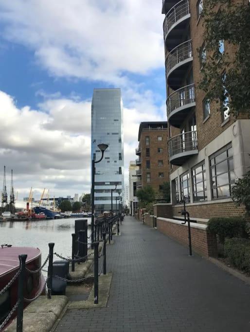 1 Bedroom Flat With Free Parking London Exterior foto